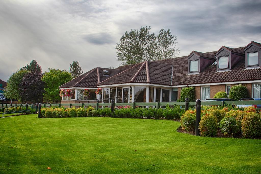 Strathburn Hotel Inverurie By Compass Hospitality Zewnętrze zdjęcie