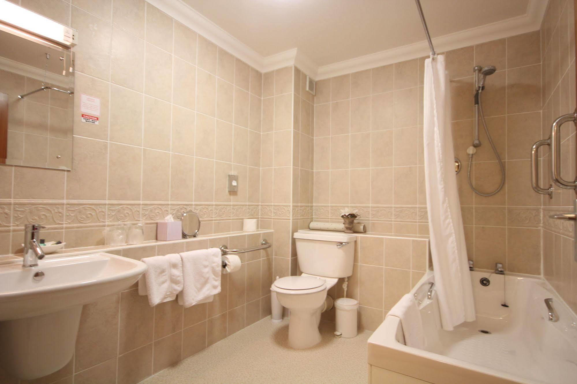 Strathburn Hotel Inverurie By Compass Hospitality Zewnętrze zdjęcie
