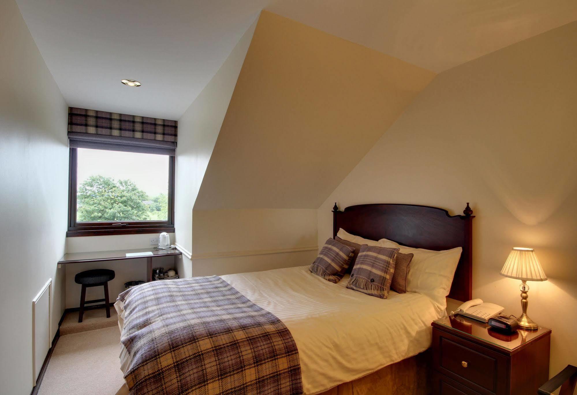 Strathburn Hotel Inverurie By Compass Hospitality Zewnętrze zdjęcie
