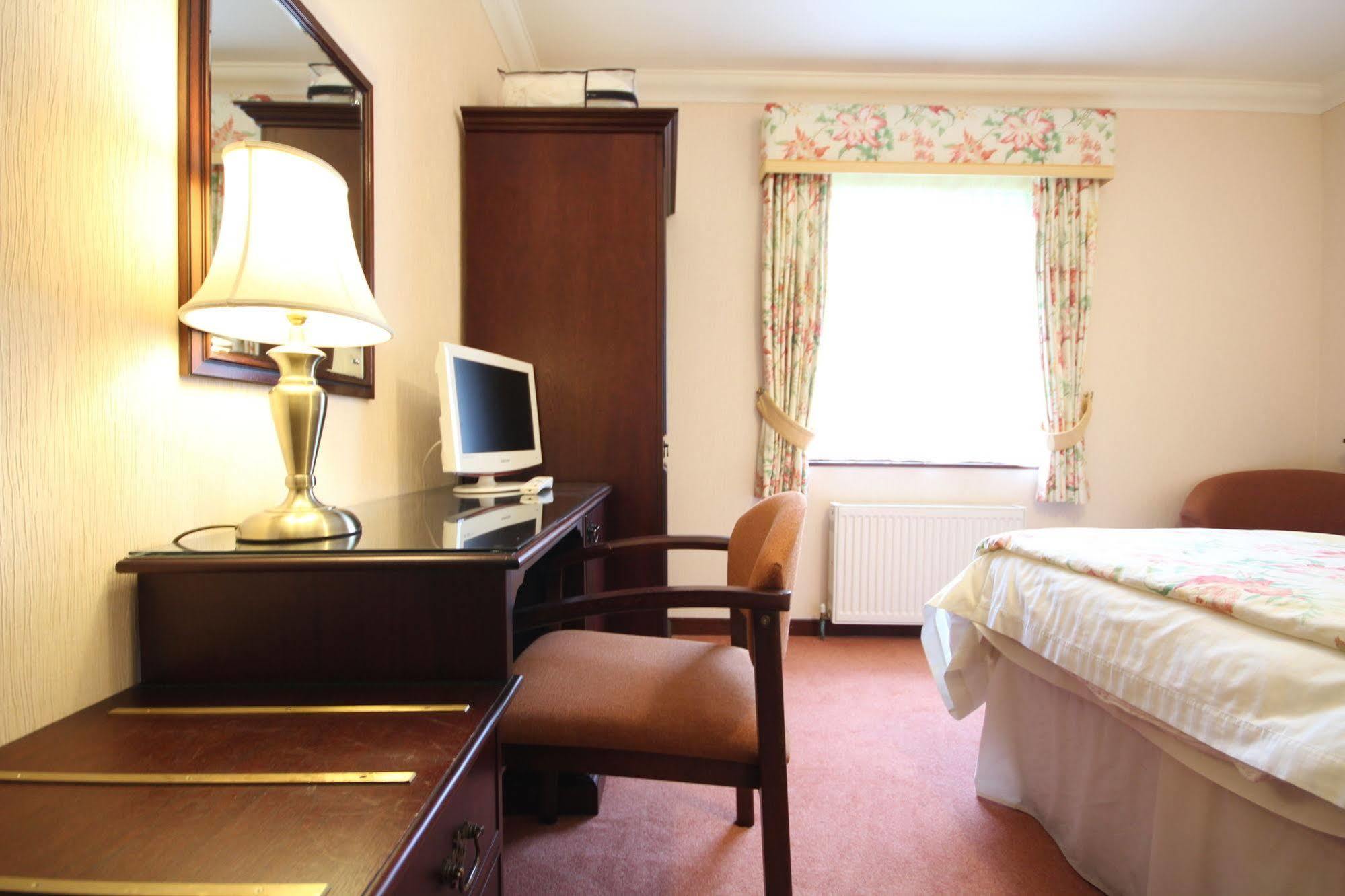 Strathburn Hotel Inverurie By Compass Hospitality Zewnętrze zdjęcie