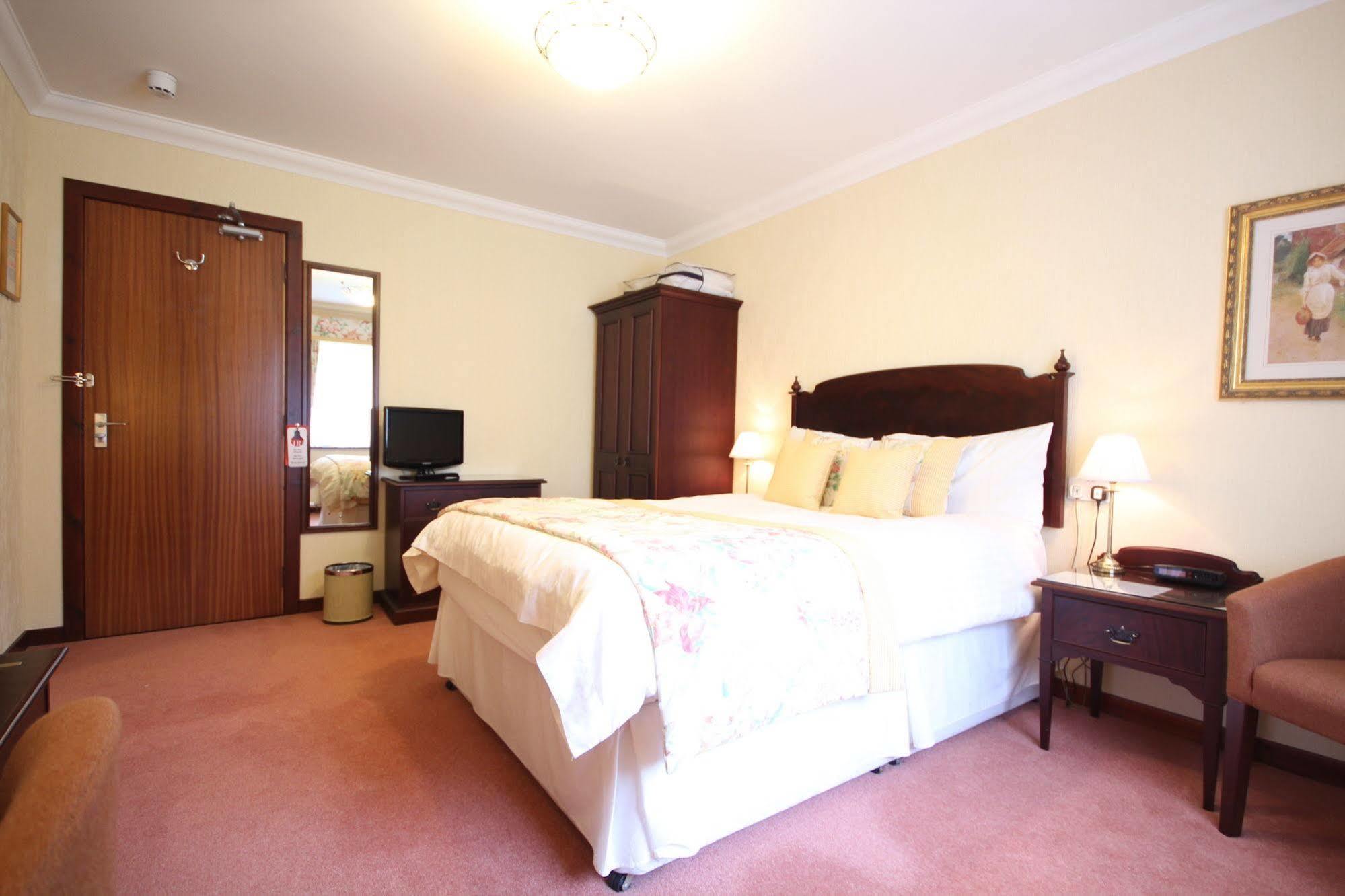 Strathburn Hotel Inverurie By Compass Hospitality Zewnętrze zdjęcie